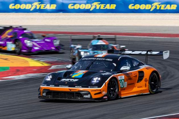 AUTOMOBILE : 4 Heures de Portimao - European Le Mans Series - 18 10 2025 60 Proton Competition (DEU) Porsche 911 GT3 R (LMGT3) driven by Horst Felbermayr (AUT) Matteo Cressoni (ITA) Horst Felix Felbermayr (AUT), during the 2025 4 Hours of Portimao, the 6th round of the European Le Mans Series Championship from October 15 to 18, 2025, at the Algarve International Circuit in Portugal. PORTIMAOPortugal  Copyright: xMPSxAGENCYx