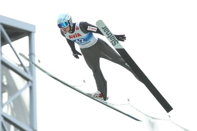 19 10 2025, Ski jumping, men, FIS Continental Cup, summer season 2025, individual competition Klemens Joniak POL Klingenthal Vogtland Arena Saxony Germany