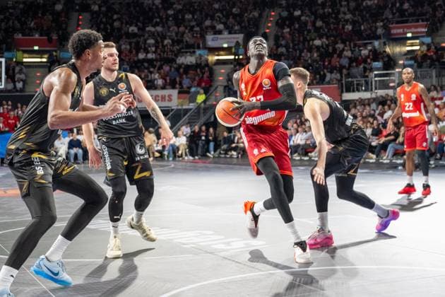 Wenyen Gabriel 32 FC Bayern Basketball , FC Bayern Basketball vs Basketball Loewen Braunschweig, BBL Pokal, Round of 16, 20 10 2025 Munich Bavaria Germany Copyright: xkolbert-press UlrichxGamelx