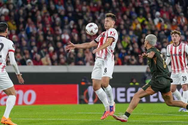 Maximilian Eggestein SC Freiburg, 08 on the ball , Germany, Football, UEFA Europa League, Matchday 3, League phase, 2025 2026, SC Freiburg vs FC Utrecht, 23 10 2025, Europa Park Stadion, Freiburg, Germany Freiburg Europa Park Stadion Baden Württemberg Germany Copyright: xArnexAmbergx