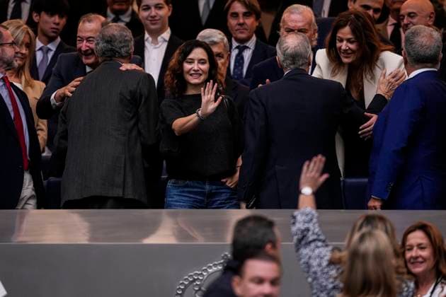 October 26, 2025, Madrid, Madrid, Spain: Isabel Diaz Ayuso, President of the Community of Madrid, in the box during the Spanish League, LaLiga EA Sports, football match played between Real Madrid C.F. and FC Barcelona, Barca at Santiago Bernabeu stadium on October 26, 2025, in Madrid, Spain. Madrid Spain - ZUMAa181 20251026_zaa_a181_042 Copyright: xOscarxJ.xBarrosox