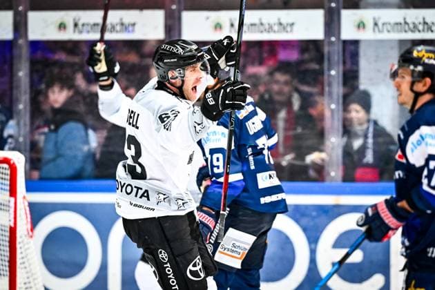 Goalscorer Patrick Russell Kölner Haie, 63 , GER, Iserlohn Roosters vs Koeler Haie, Ice Hockey, Penny DEL, Matchday 15, Season 2025 2026, 28 10 2025, GER, Iserlohn Roosters vs Koeler Haie, Ice Hockey, Penny DEL, Matchday 15, Season 2025 2026, 28 10 2025 Iserlohn Copyright: xJonasxBrockmann Eibner-Pressefotx EP_JBN