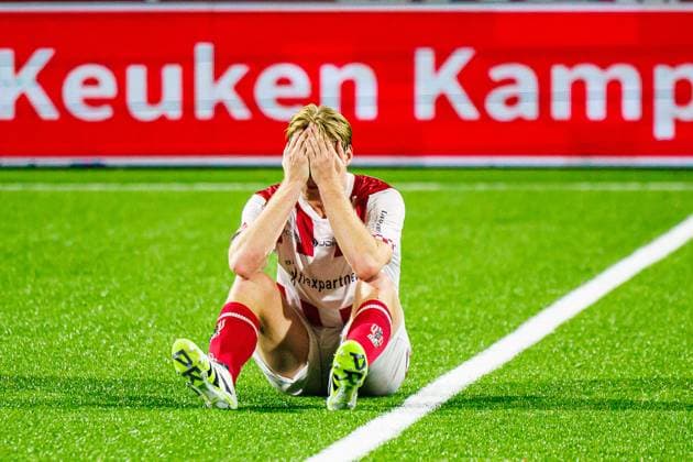OSS , 31-10-2025 , Frans Heesen Stadion , Season 2025 2026 , Dutch Keuken Kampioen Divisie football , match between Top Oss and Helmond , picture shows defeat TOP Oss - Helmond Sport  x31784067x Copyright: