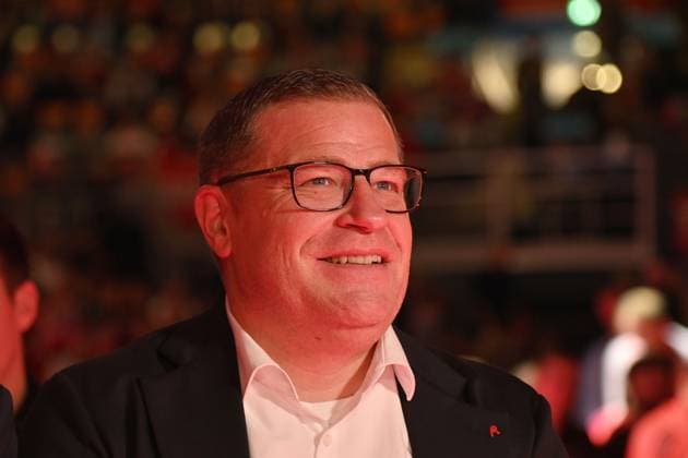 v re Max EBERL Chief Sports Officer FC Bayern Muenchen , single picture,cropped single motif,portrait,portrait,portrait Annual General Meeting 2025 of FC Bayern Muenchen e V on 02 11 2025, Rudi Sedlmayer Halle Â