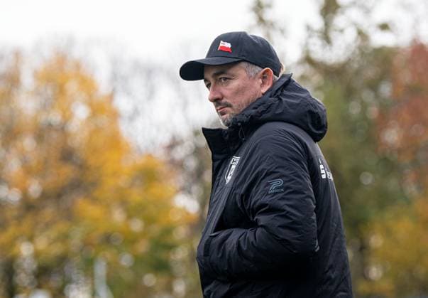 Soccer, Men, Season 2025 2026, Regionalliga Nordost 14 Matchday , Hertha BSC II Hallescher FC, Sports Director Daniel Meyer Halle , 02 11 2025, Copyright: xSebastianxRäppold MatthiasxKochx