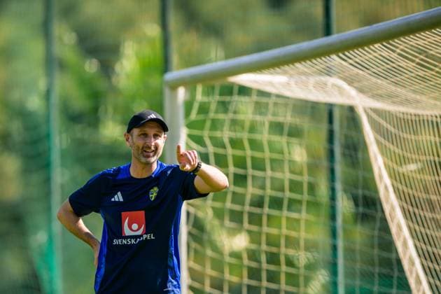 251111 Assistant coach Andreas Georgson of the Swedish national football team during a training session on November 11, 2025 in Marbella Photo Joel Marklund BILDBYRAN kod JM JM0746 bbeng fotboll football soccer fotball vm kval fifa world cup qualifier träning practice training sverige sweden sverige a  Copyright: JOELxMARKLUND BB251111JM115