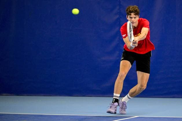 Belgian Alexander Blockx pictured in action during an open training session of the Belgian Davis Cup team ahead of the Davis Cup Finals (November 18-23), in Wilrijk, on Wednesday 12 November 2025. DIRKxWAEM  x141071141x