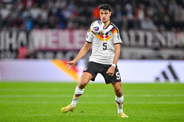 Aleksandar Pavlovic Germany controls the Ball during the FIFA World Cup 2026 qualifier match between Luxembourg and Germany at Stade de Luxembourg on November 14, 2025 in Luxembourg, Luxembourg Photo by Harry Langer DeFodi Images