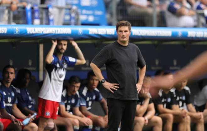Photo Coach Merlin Polzin HSV Soccer 1 Bundesliga , Matchday 4 on Sat 20 09 2025 Hamburger SV 1 FC Heidenheim