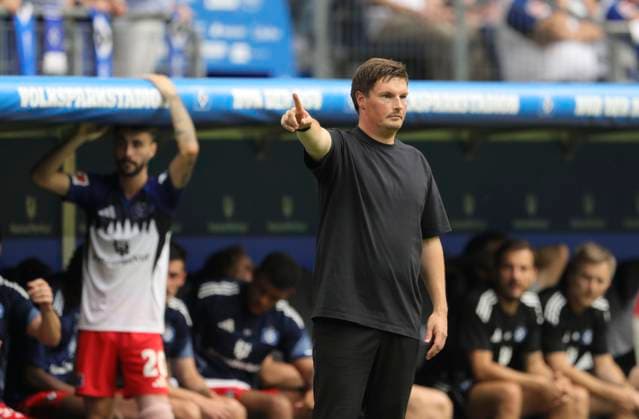 Photo Coach Merlin Polzin HSV Soccer 1 Bundesliga , Matchday 4 on Sat 20 09 2025 Hamburger SV 1 FC Heidenheim