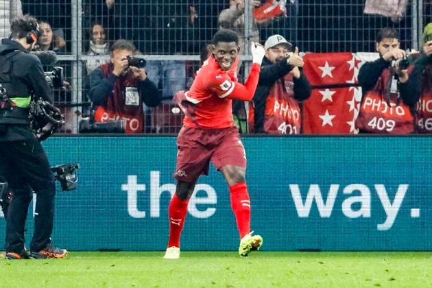 Breel Embolo Switzerland, 07 , Switzerland, FIFA, World Cup Qualification Europe, Group B , Switzerland vs Sweden, 15 11 2025, Stade de Geneve, Geneva, Switzerland Geneva Stade de Geneve Canton Geneva Switzerland Copyright: xGrantxHubbsx