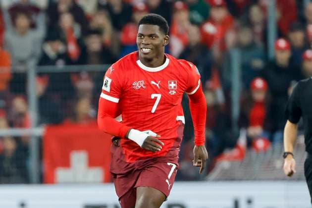 Breel Embolo Switzerland, 07 , Switzerland, FIFA, World Cup Qualification Europe, Group B , Switzerland vs Sweden, 15 11 2025, Stade de Geneve, Geneva, Switzerland Geneva Stade de Geneve Canton of Geneva Switzerland Copyright: xGrantxHubbsx