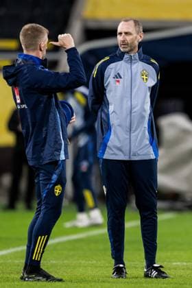 251117 Assistant coach Andreas Georgson of the Swedish men s national football team during a training session on November 17, 2025 in Stockholm Photo Jesper Zerman BILDBYRAN kod JZ JZ0647 fotboll football soccer fotball vm kval kval fifa world cup qualifier qualifier träning practice training sverige sweden sverige a bbeng  Copyright: JESPERxZERMAN BB251117JZ046