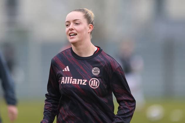 Alara Sehitler FC Bayern Muenchen, 14 warming up before the match, GER, FC Ingolstadt 04 vs FC Bayern Muenchen, Soccer, DFB Pokal Women, Round of 16, Season 2025 2026, 16 11 2025, DFB REGULATES PROHIBIT ANY USE OF PHOTOGRAPHS AS IMAGE SEQUENCES AND OR QUASI VIDEO, GER, FC Ingolstadt 04 vs FC Bayern Muenchen, Football, DFB Cup Women, Round of 16, Season 2025 2026, 16 11 2025 Ingolstadt Copyright: xEibner-Pressefoto JennixMaulx EP_JML