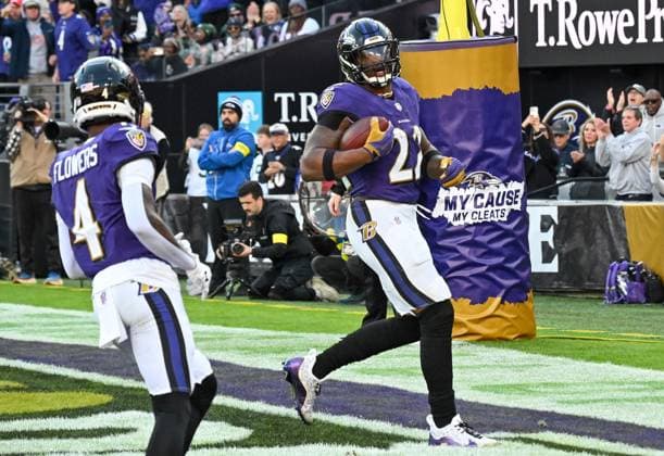 Baltimore Ravens running back Derrick Henry (22) scores a two yard touchdown against the New York Jets during the third quarter at M&T Bank Stadium in Baltimore, Maryland, on Sunday, November 23, 2025. Baltimore won 23-10. BAL20251123145 DAVIDxTULIS