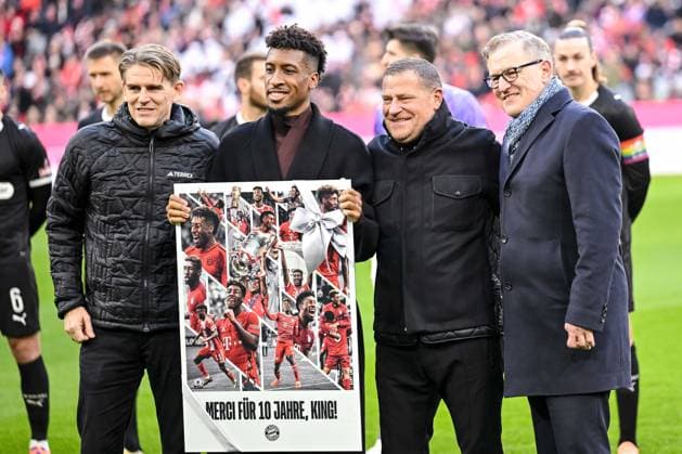 Bayerns Sportdirektor Christoph Freund Bayern München , Kingsley Coman Sportvorstand Max Eberl Bayern Muenchen und Vorstandsvorsitzender Jan Christian Dreesen Bayern Muenchen at the farewell during the Bundesliga match between FC Bayern München and FC St Pauli at Allianz Arena on November 29, 2025 in Munich, Germany Photo by Harry Langer DeFodi Images Bayerns Sportdirektor Christoph Freund Bayern München , Kingsley Coman Chief Sports Officer Max Eberl Bayern Muenchen and Chairman of the Board Jan Christian Dreesen Bayern Muenchen at the farewell during the Bundesliga match between FC Bayern München and FC St Pauli at Allianz Arena on November 29, 2025 in München, Germany Photo by Harry Langer DeFodi Images DFL regulations prohibit any use of photographs as image sequences and or quasi video Photo by Harry Langer DeFodi Images DFL regulations prohibit any use of photographs as image sequences and or quasi video