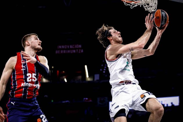 Leandro Bolmaro Kosner Baskonia Vitoria-Gasteiz - EA7 Emporio Armani Olimpia Milano Euroleague 2025-26 Round 14 Vitoria-Gasteiz, 04 12 2025 Foto MarcoBrondi CIAMILLO-CASTORIA Vitoria-Gasteiz Fernando Buesa Arena Paesi Baschi Spagna Copyright: xMarcoxBrondix