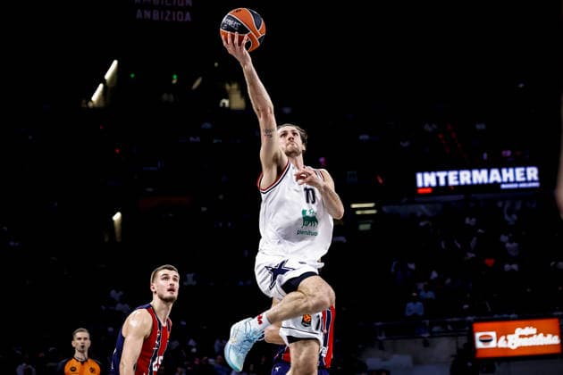Leandro Bolmaro Kosner Baskonia Vitoria-Gasteiz - EA7 Emporio Armani Olimpia Milano Euroleague 2025-26 Round 14 Vitoria-Gasteiz, 04 12 2025 Foto MarcoBrondi CIAMILLO-CASTORIA Vitoria-Gasteiz Fernando Buesa Arena Paesi Baschi Spagna Copyright: xMarcoxBrondix