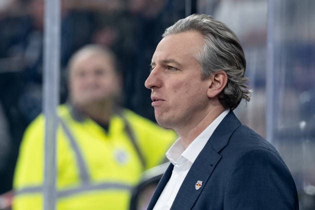 Max Kaltenhauser Co Coach, EHC Red Bull Muenchen Portrait Portrait Profile GER, EHC Red Bull Muenchen vs ERC Ingolstadt, Ice Hockey, DEL, 25 Matchday, Season 2025 2026, 05 12 2025 GER, EHC Red Bull Muenchen vs ERC Ingolstadt, Ice Hockey, DEL, 25 Matchday, Season 2025 2026, 05 12 2025 Muenchen Copyright: xEibner-Pressefoto HeikexFeinerx EP_HFR