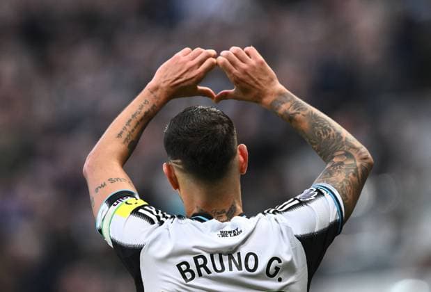Bruno Guimaraes of Newcastle United celebrates scoring their first goal Newcastle United v Burnley, Premier League, Football, St James Park, Newcastle, UK - 06 Dec 2025Newcastle St James Park United Kingdom EDITORIAL USE ONLY No use with unauthorised audio, video, data, fixture lists, club league logos or live services. Online in-match use limited to 120 images, no video emulation. No use in betting, games or single club league player publications. Copyright: xRichardxLee Shutterstockx 16009236as
