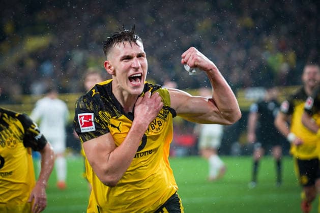 Germany Bundesliga 2025 26, Matchday 13 Borussia Dortmund vs TSG Hoffenheim Signal Iduna Park Dortmund Goal and goal celebration to 2-0 by Nico Schlotterbeck BVB Joy, emotions, jubilation Copyright: xCelinaxLeiersx