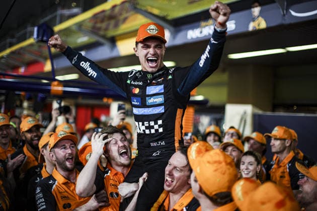 4 Lando Norris GBR, McLaren F1 Team and McLaren F1 Team celebrates becoming the 2025 Drivers World Champion, F1 Grand Prix of Abu Dhabi at Yas Marina Circuit on December 7, 2025 in Abu Dhabi, United Arab Emirates Photo by HOCH ZWEI Abu Dhabi United Arab Emirates