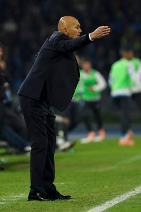 Juventus™ head coach Luciano Spalletti during the Serie A soccer match between Napoli and Juventus at the Diego Armando Maradona Stadium in Naples, southern italy - Saturday , December 07 , 2025. - Soccer .  Copyright: xAlessandroxGarofalo LaPressex