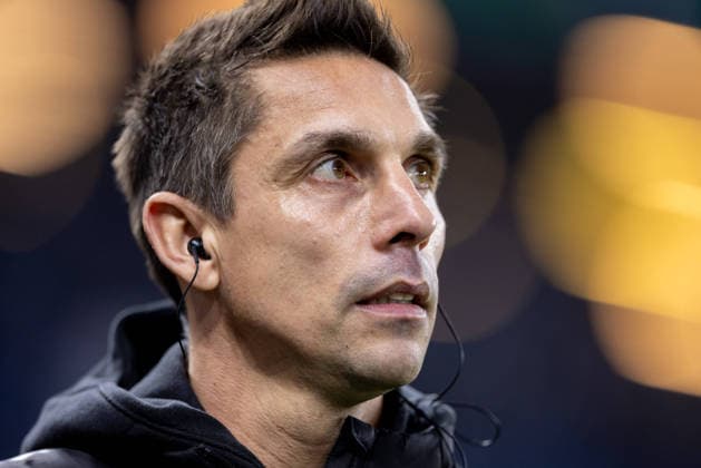 Hamburg, December 3, 2025 Football, DFB Pokal 2025 26, Hamburger SV Holstein Kiel Marcel Rapp Holstein Kiel, Coach DFL REGULATIONS PROHIBIT ANY USE OF PHOTOGRAPHS AS IMAGE SEQUENCES AND OR QUASI VIDEO