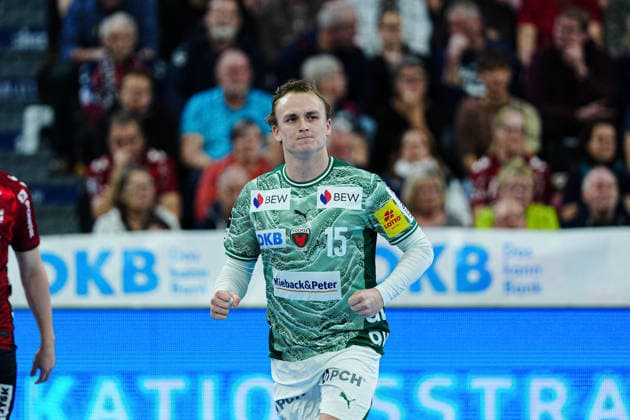 Tobias Schjoelberg Groendahl Fuechse Berlin, 15 GER, SG Flensburg Handewitt vs Fuechse Berlin, Handball, Bundesliga, Matchday 16, Season 2026 2026, 11 12 2025 GER, SG Flensburg Handewitt vs Fuechse Berlin, Handball, Bundesliga, Matchday 16, Season 2026 2026, 11 12 2025 Flensburg Copyright: xEibner-Pressefoto MarcelxvonxFehrnx EP_MFN