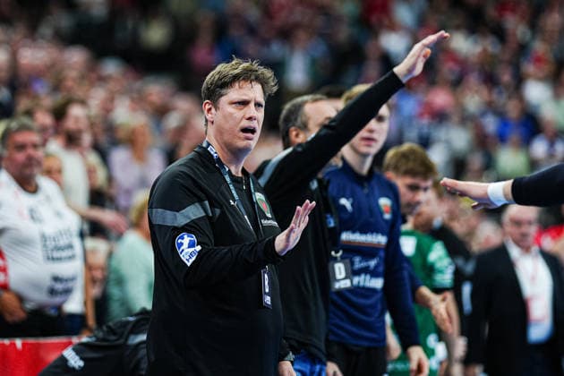 Nicolej Krickau Fuechse Berlin, Coach GER, SG Flensburg Handewitt vs Fuechse Berlin, Handball, Bundesliga, Matchday 16, Season 2026 2026, 11 12 2025 GER, SG Flensburg Handewitt vs Fuechse Berlin, Handball, Bundesliga, Matchday 16, Season 2026 2026, 11 12 2025 Flensburg Copyright: xEibner-Pressefoto MarcelxvonxFehrnx EP_MFN