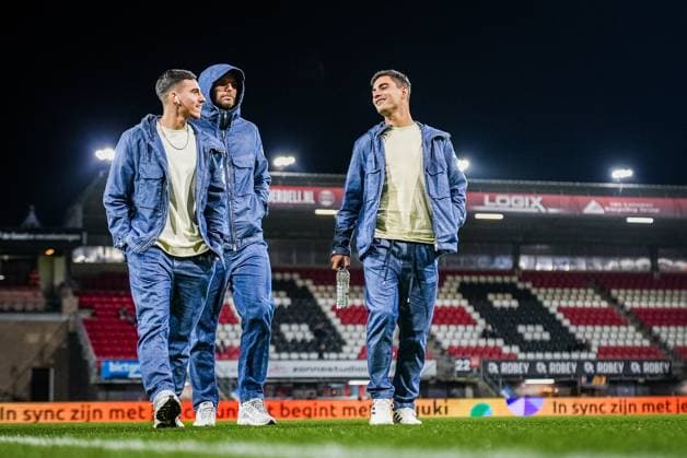 ROTTERDAM , 17-12-2025 , Sparta stadium ˜Het Kasteel™ , season 2025 2026 , Dutch KNVB Beker football , match between Excelsior Maasluis and Ajax , picture shows Ajax player Oscar Gloukh , Ajax goalkeeper Vitezslav Jaros and Ajax player Lucas Rosa Excelsior Maassluis - Ajax (cup)  x200242150x Copyright:
