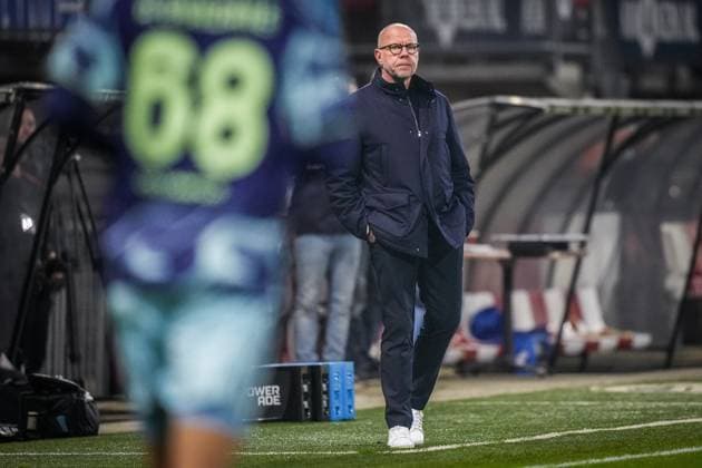 ROTTERDAM , 17-12-2025 , Sparta stadium ˜Het Kasteel™ , season 2025 2026 , Dutch KNVB Beker football , match between Excelsior Maasluis and Ajax , picture shows Ajax interim trainer coach Fred Grim Excelsior Maassluis - Ajax (cup)  x200249011x Copyright: