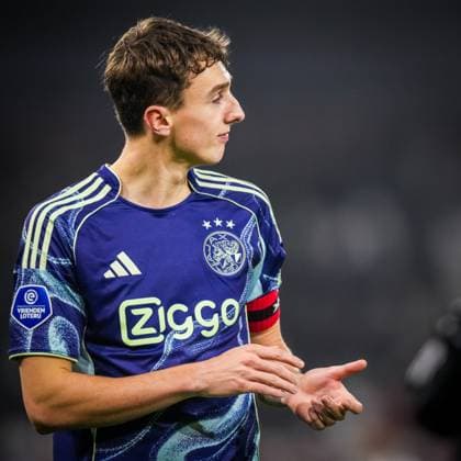 ROTTERDAM , 17-12-2025 , Sparta stadium ˜Het Kasteel™ , season 2025 2026 , Dutch KNVB Beker football , match between Excelsior Maasluis and Ajax , picture shows Ajax player Youri Baas Excelsior Maassluis - Ajax (cup)  x200249509x Copyright: