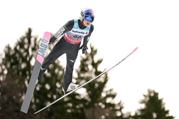 21 12 2025, Engelberg, Titlis Schanze , Ski Jumping World Cup in Engelberg, KOBAYASHI Ryoyu JPN Engelberg Titlis Schanze Obwalden Switzerland Copyright: xJustPictures.ch PascalxvonxBürenx jp-en-PaVoB-A7V09007-1