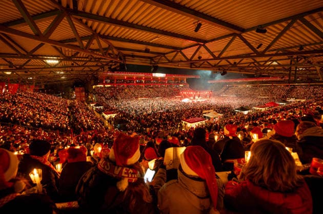 Football, Men, Season 2025 2026, 1 Bundesliga, 1 FC Union Berlin, 23 Christmas singing at Stadion An der Alten Försterei, Overview, 23 12 2025, Copyright: xMatthiasxKochx
