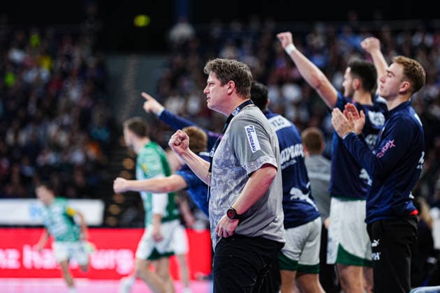 Nicolej Krickau Fuechse Berlin, Coach GER, Handball Sport Verein Hamburg vs Fuechse Berlin, Handball, 1 Bundesliga, Matchday 24, Season 2025 2026, 23 12 2025 GER, Handball Sport Verein Hamburg vs Fuechse Berlin, Handball, 1 Bundesliga, Matchday 24, Season 2025 2026, 23 12 2025 Hamburg Copyright: xEibner-Pressefoto MarcelxvonxFehrnx EP_MFN