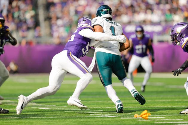 MINNEAPOLIS, MN - OCTOBER 19: Minnesota Vikings linebacker Eric Wilson (55) sacks Philadelphia Eagles quarterback Jalen Hurts (1) during the first half of NFL, American Football Herren, USA game between the Minnesota Vikings and Philadelphia Eagles on October 19th, 2025, at U.S. Bank Stadium in Minneapolis, MN. (Photo by Bailey Hillesheim Icon Sportswire) NFL: OCT 19 Eagles at Vikings EDITORIAL USE ONLY Icon251019241