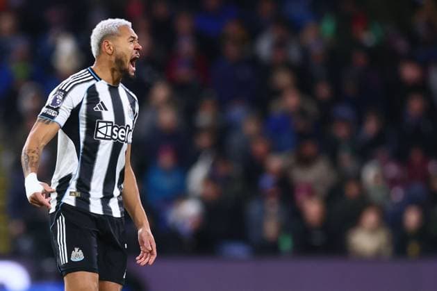 Joelinton of Newcastle United celebrates scoring to make it 0-1 Burnley v Newcastle United, Premier League, Football, Turf Moor, Burnley, UK - 30 Dec 2025Burnley Turf Moor United Kingdom EDITORIAL USE ONLY No use with unauthorised audio, video, data, fixture lists, club league logos or live services. Online in-match use limited to 120 images, no video emulation. No use in betting, games or single club league player publications. Copyright: xPaulxCurrie Shutterstockx 16216212az