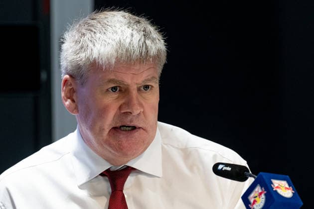 Bill Peters Head Coach, Augsburger Panther at the post-match press conference Portrait Portraet GER, EHC Red Bull Muenchen vs Augsburger Panther, Ice Hockey, DEL, Matchday 34, Season 2025 2026, 30 12 2025 GER, EHC Red Bull Muenchen vs Augsburger Panther, Ice Hockey, DEL, Matchday 34, Season 2025 2026, 30 12 2025 Muenchen Copyright: xEibner-Pressefoto HeikexFeinerx EP_HFR
