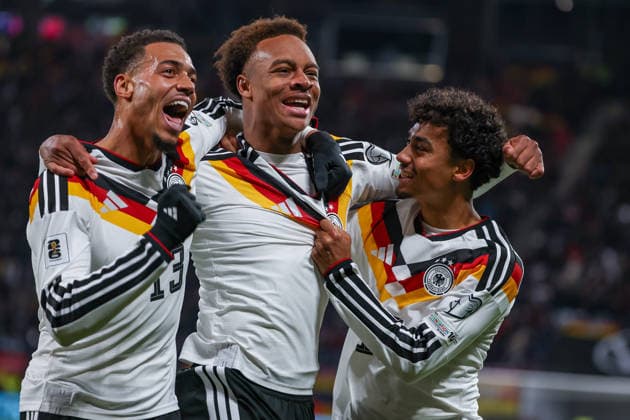 UEFA European Qualifiers World Cup Qualifiers 25 26 Germany Slovakia on 17 11 2025 at the Red Bull Arena in Leipzig Cheers, goal celebration, goal scorer, goal scorer Forza Assan Ouedraogo Germany 9 cheers near his goal for 6 0 with Felix Nmecha Germany 13 and Nathaniel Brown Germany 18 MH