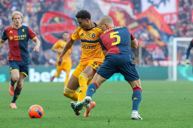 Genoa™s Leo Skiri Ostigard fights for the ball during the Serie A soccer match between Genoa and Pisa at the Luigi Ferraris Stadium in Genoa, Italy - Saturday, January 03, 2025. - Soccer .  Copyright: xTanoxPecoraro LaPressex