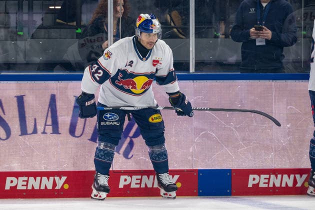 Yasin Ehlitz 42 EHC Red Bull Muenchen , EHC Red Bull Muenchen vs Adler Mannheim, PENNY DEL, Main Round, Matchday 36, 04 01 2026 Muenchen Bayern Germany Copyright: xkolbert-press UlrichxGamelx