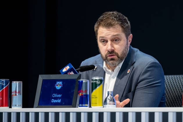 Oliver David Head Coach, EHC Red Bull Muenchen at the post-match press conference GER, EHC Red Bull Muenchen vs Adler Mannheim, Ice Hockey, DEL, Matchday 36, Season 2025 2026, 04 01 2026 GER, EHC Red Bull Muenchen vs Adler Mannheim, Ice Hockey, DEL, Matchday 36, Season 2025 2026, 04 01 2026 Muenchen Copyright: xEibner-Pressefoto HeikexFeinerx EP_HFR
