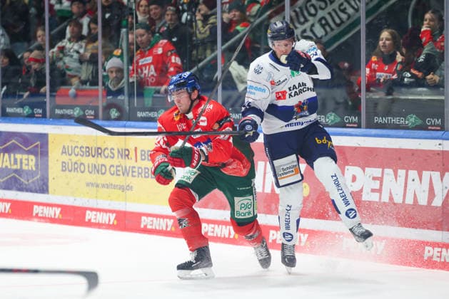 Alexander Blank 26, Augsburger Panther and Maximilian Eisenmenger 41, Iserlohn Roosters during the match between Augsburger Panther v Iserlohn Roosters, Ice Hockey, Men, Penny DEL, 2025 2026, Matchday 37 on 06 01 2026 in Augsburg, Curt Frenzel Stadion Bayern Germany