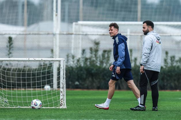Sports, Football, 3 League Season 2025 2026 Training MSV Duisburg Training Camp MSV Duisburg 08 01 2026, Titanic Deluxe Golf Belek Christian Viet MSV Duisburg, 10 Belek Titanic Deluxe Golf Belek Turkey