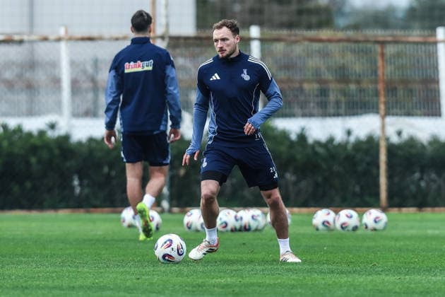 Sports, Football, 3 Liga Season 2025 2026 Training MSV Duisburg Training camp MSV Duisburg 08 01 2026, Titanic Deluxe Golf Belek Florian Egerer MSV Duisburg, 28 Belek Titanic Deluxe Golf Belek Turkey