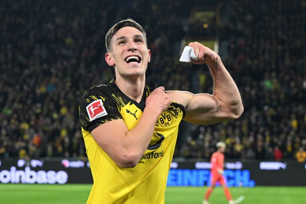 Nico Schlotterbeck Borussia Dortmund celebrates after scoring his team™s first goal during the Bundesliga match between Borussia Dortmund and SV Werder Bremen at Signal Iduna Park on January 13, 2026 in Dortmund, Germany, Germany Photo by Ralf Treese DeFodi Images Nico Schlotterbeck Borussia Dortmund celebrates after scoring his team™s first goal during the Bundesliga match between Borussia Dortmund and SV Werder Bremen at Signal Iduna Park on January 13, 2026 in Dortmund, Germany Photo by Ralf Treese DeFodi Images DFL regulations prohibit any use of photographs as image sequences and or quasi video Photo by Ralf Treese DeFodi Images