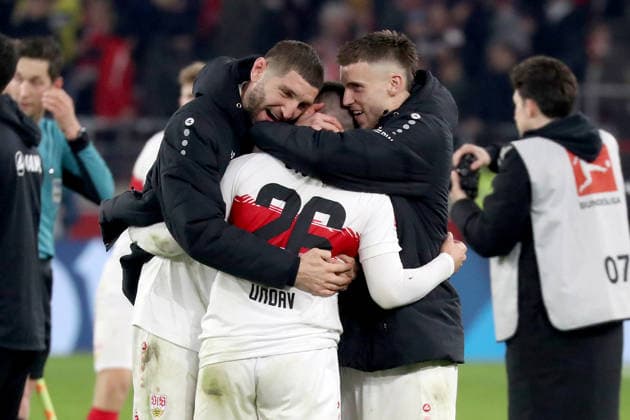 13 01 26 VfB Stuttgart Eintracht Frankfurt Germany, Stuttgart, 13 01 2026, Football, Bundesliga, Season 2025 2026, VfB Stuttgart Eintracht Frankfurt Cheering after the final whistle from left Jeff Chabot, Deniz Undav, Ermedin Demirovic, all VfB