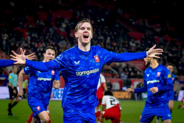 FC Twente midfielder Mats Rots celebrating the goal during the match FC Utrecht vs FC Twente Enschede cup at the Stadium De Galgenwaard for the Eurojackpot KNVB Beker season 2025 2026 in UTRECHT, Netherlands on 13 january 2026, photo by Marcel van Dorst EYE4images DeFodi Images