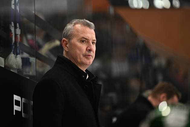 Serge Aubin Head Coach Eisbaeren Berlin Schwenninger Wild Wings vs Eisbaeren Berlin, DEL, Main Round, Matchday 40, Season 2025 2026, 20260115 Schwenninger Wild Wings vs Eisbaeren Berlin, DEL, Main Round, Matchday 40, Season 2025 2026, 20260115 Schwenningen Copyright: xEibner-Pressefoto SvenxLaeglerx EP_SVL